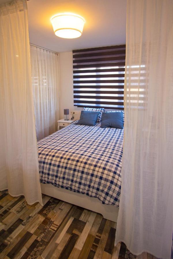 Loft En Gijon - Cimavilla Con Vistas Al Cerro Extérieur photo